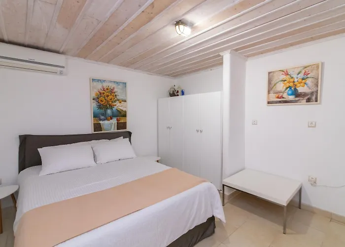 Art & Prázdninový dům Pánormos