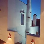 Art & *